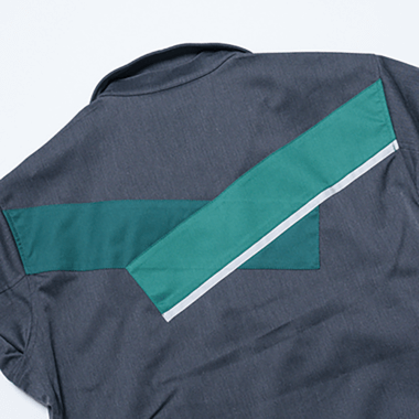 カモ井加工紙株式会社のユニフォーム