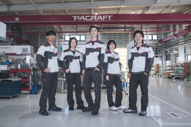 周年記念に！企業イメージを一新するオリジナル作業服のご提案